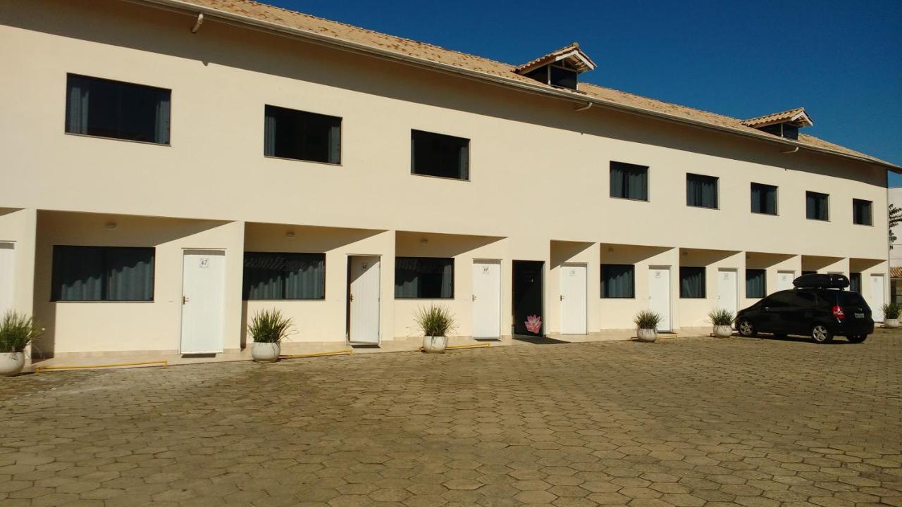 圣地亚哥酒店 Lindóia 外观 照片